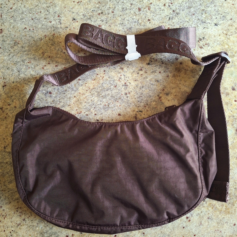 Baggu Nylon Crescent Bag - Chocolate Plum